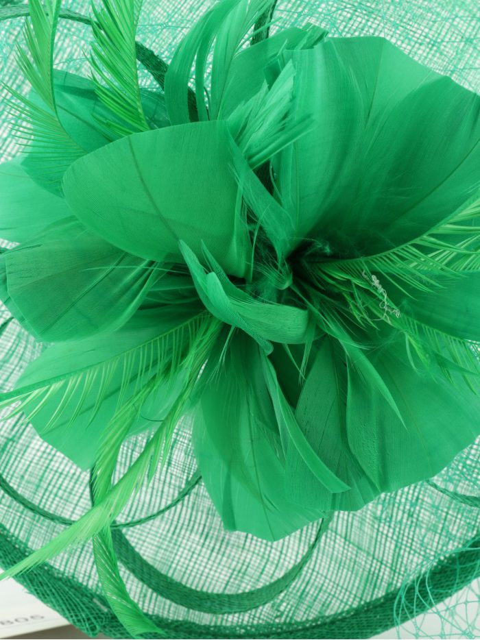 Tocado mediano plumas verde-hierba