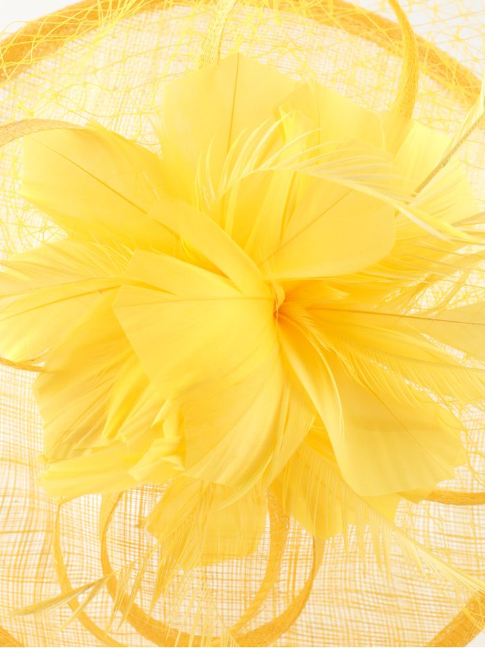 Tocado mediano plumas amarillo