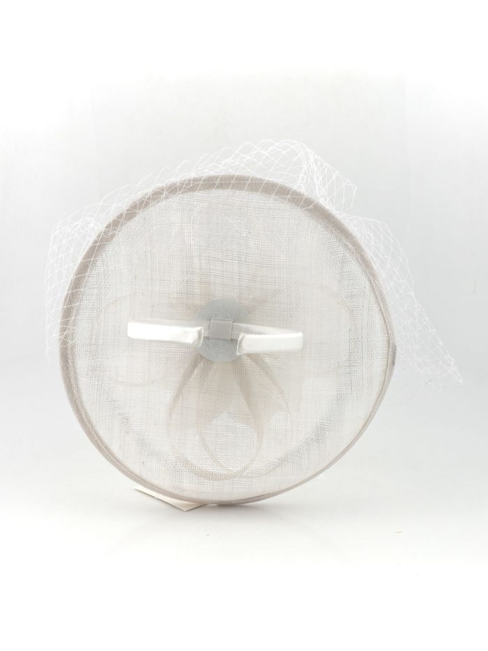 Fascinator medio piume bianco sporco