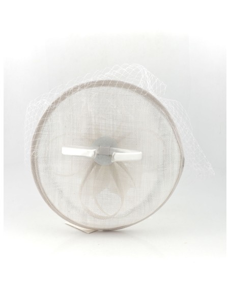 Tocado mediano plumas blanco-roto