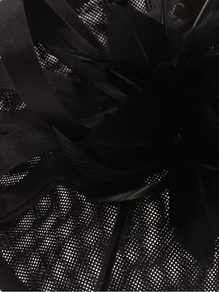 Tocado mediano plumas negro