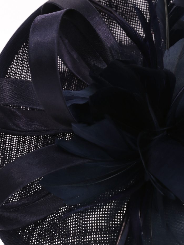 Tocado mediano plumas marino