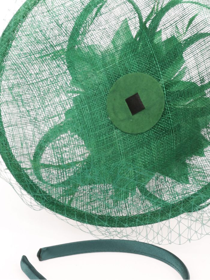 Tocado mediano plumas botella