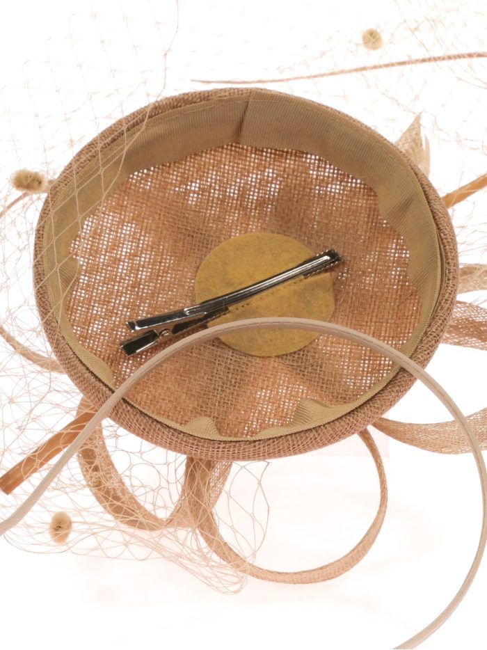 Tocado mediano redecillas taupe