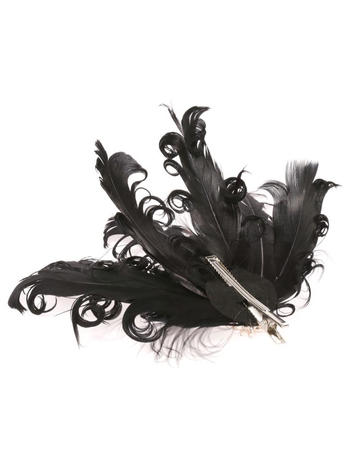 Tocado pequeño plumas perlas negro