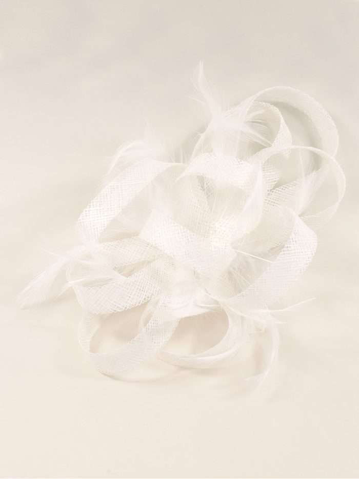 Tocado mediano plumas blanco