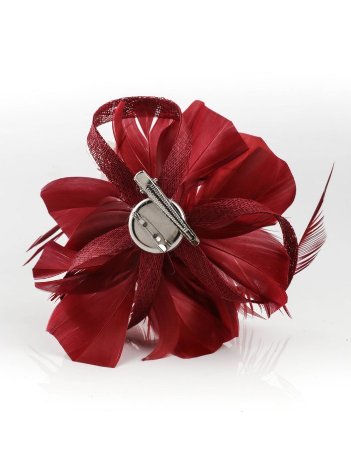 Tocado pequeño plumas granate