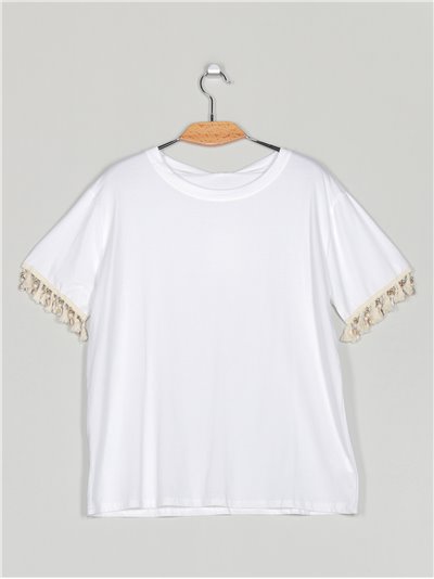 Oversized t-shirt with tassels (42/44-46/48)