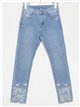 Jeans flores bordadas tiro alto azul (S-XXL)