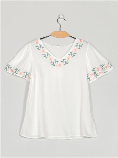 Embroidered blouse (M-2XL)