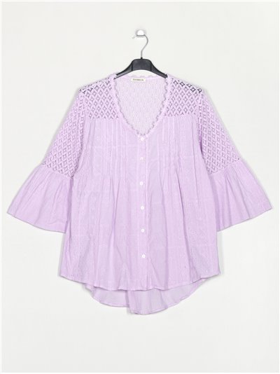 Plus size die-cut embroidered blouse lila