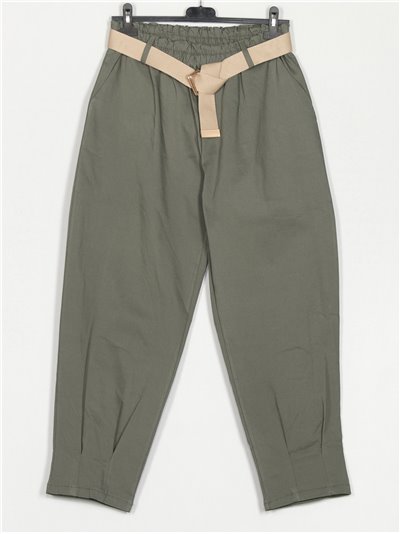 Pantalón slouchy cinturón verde-militar