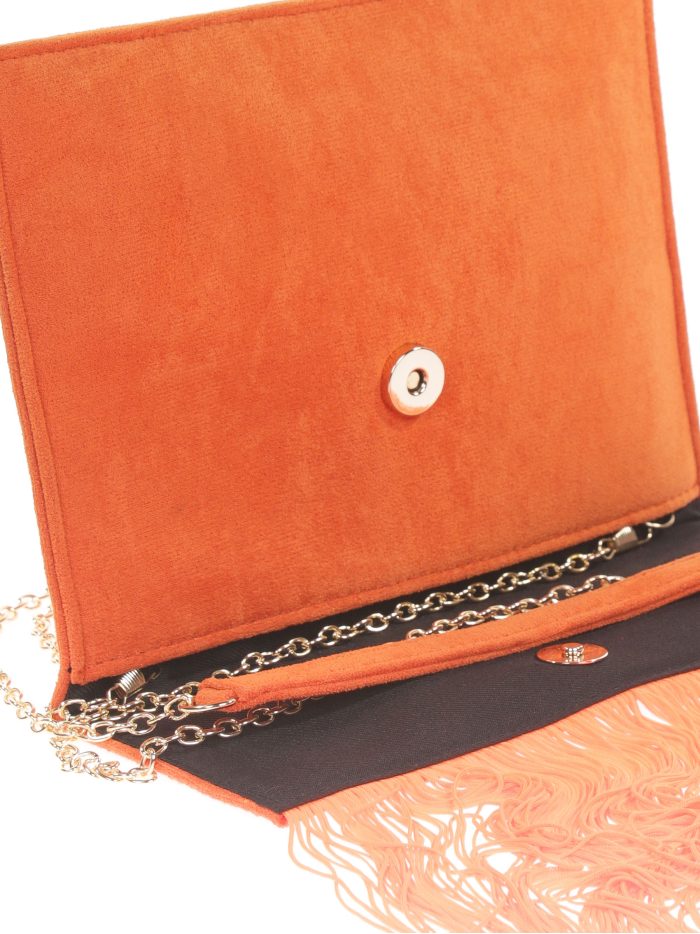 Abendtasche aus Wildlederimitat mit orangefarbenen Fransen