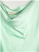 Top satinado cuello drapeado verde-claro