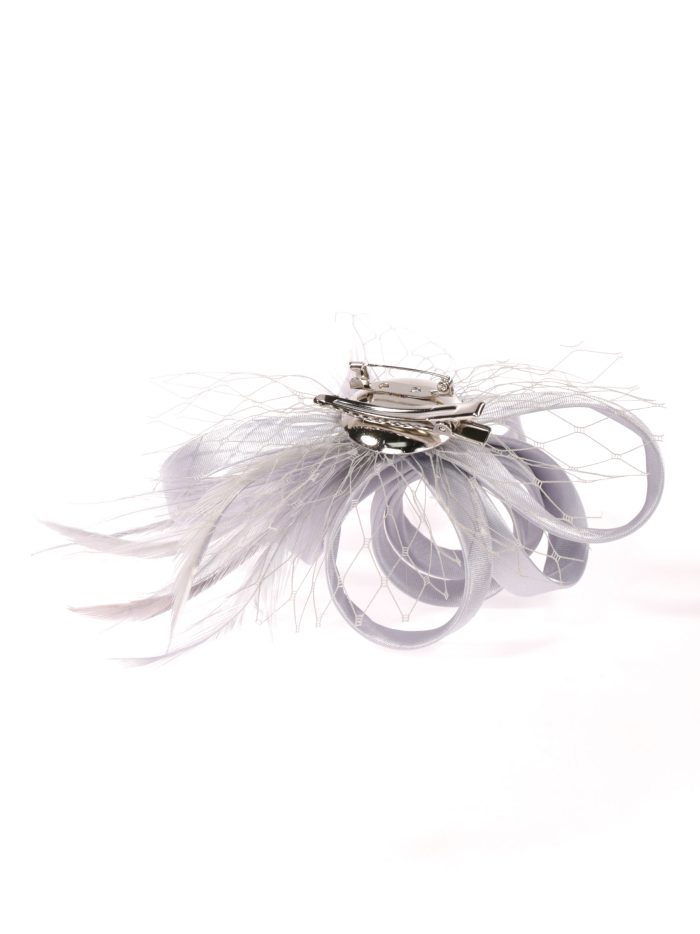 Tocado pequeño plumas plata