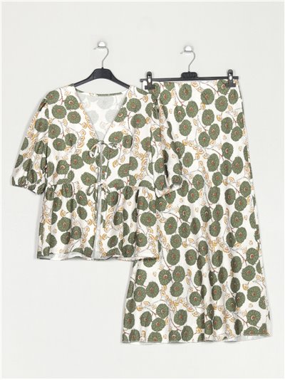 Conjunto Blusa floral lazada + Falda verde-militar