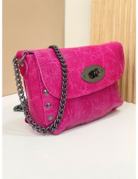 Mini bolso de mano piel solapa fucsia