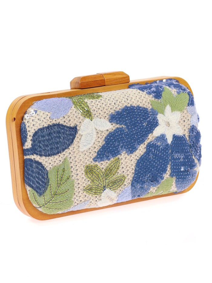 Bolso clutch de fiesta bordado rafia madera azul