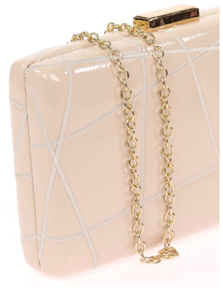 Bolso clutch de fiesta bordado acharolado beige
