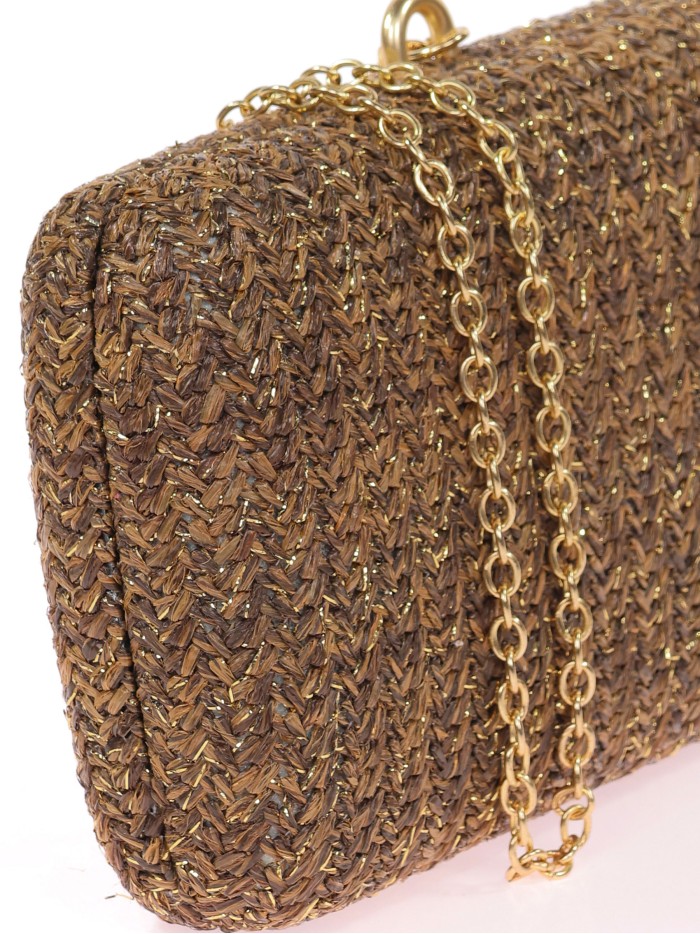 Bolso clutch de fiesta efecto rafia conchas cafe