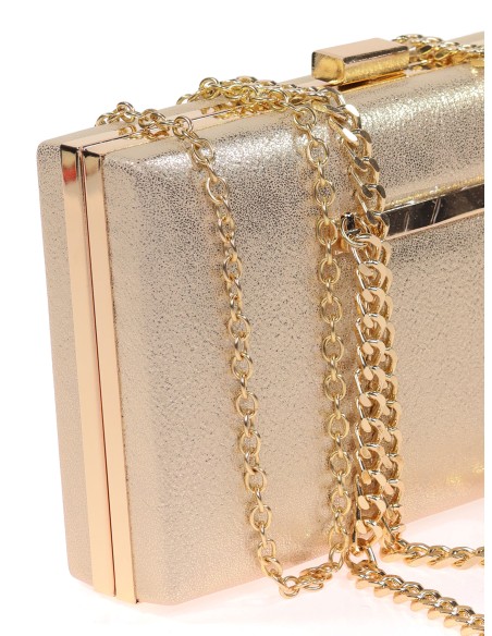 Bolso clutch de fiesta polipiel detalle cadenas oro-claro