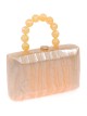 Bolso clutch de fiesta nácar detalle asa oro-claro