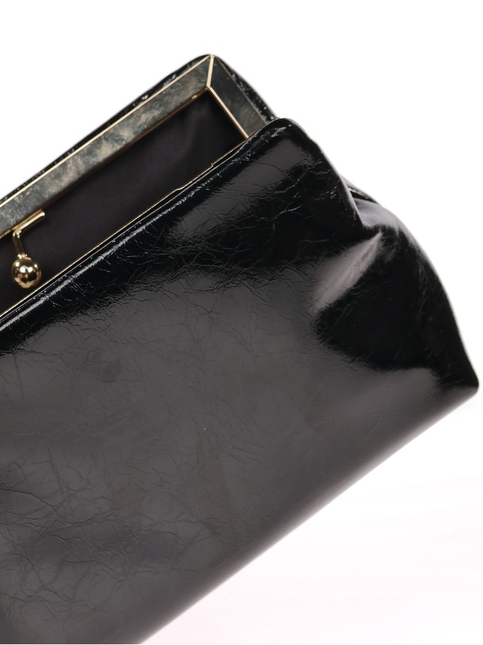 Cartera de fiesta acharolado negro