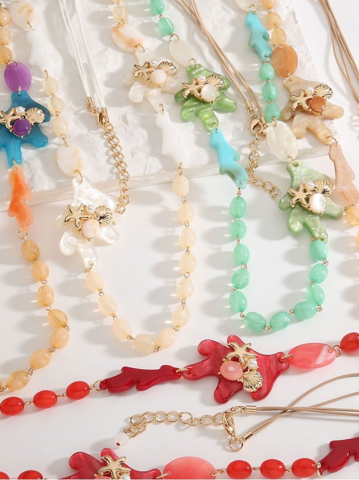 Collar cuerda bajo el mar de resina con abalorios efecto piedra - Acero inoxidable