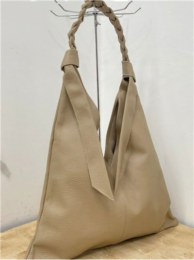 Bolso de hombro piel detalle asa trenzada 2