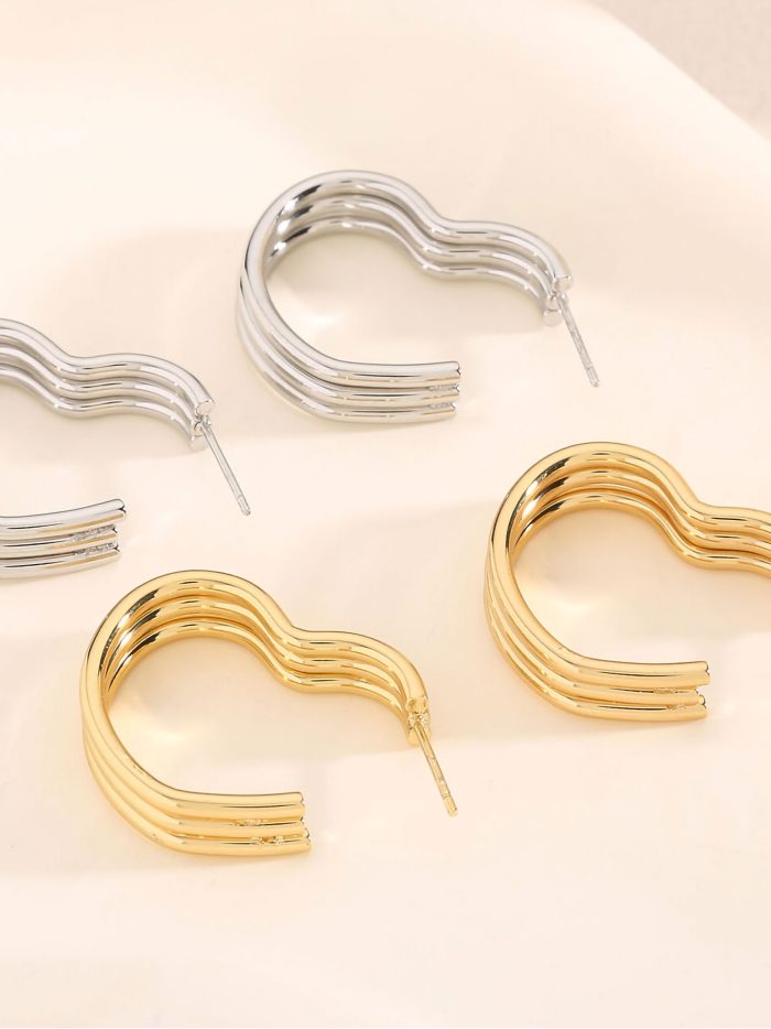 Pendientes aros efecto triple en forma de corazón - Acero inoxidable