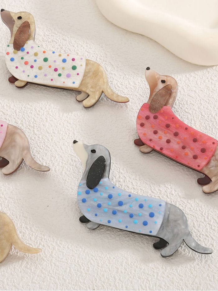 Broche perro salchicha de resina