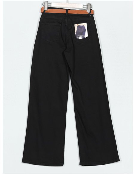 Jeans rectos cinturón