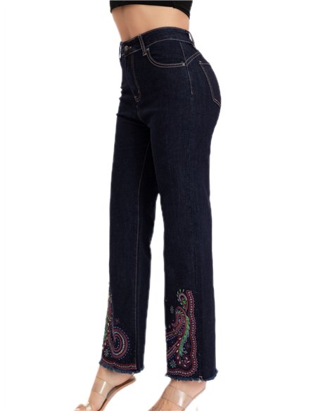 Jeans rectos bordados abalorios