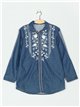 Camisa denim amplia bordada flores