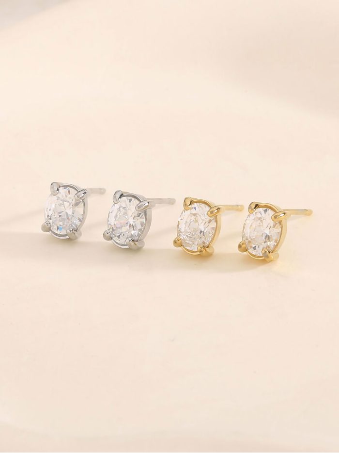 Pendientes ovalados con circonitas - Acero inoxidable