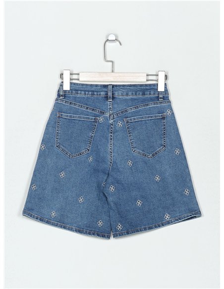 Bermuda denim rombos bordados