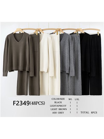 Conjunto Jersey detalle trenzas cuello pico + Pantalón 2