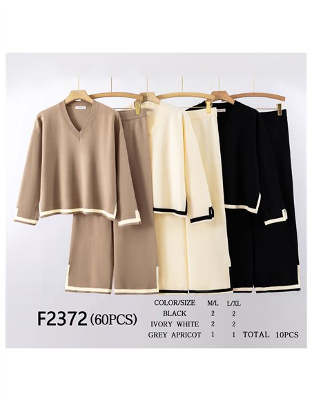 Conjunto Jersey amplio contraste cuello pico + Pantalón