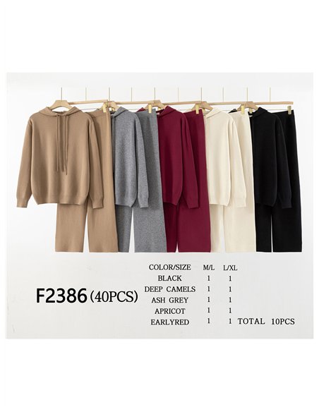 Conjunto Jersey de punto con capucha + Pantalón