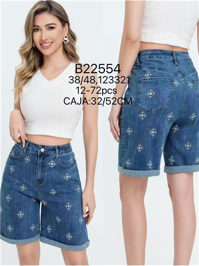 Bermuda denim bordada bajo acabado en vuelta 2