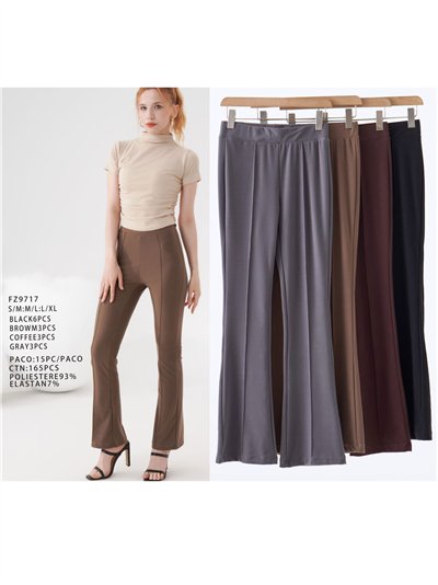 Pantalón flare pespuntes 2