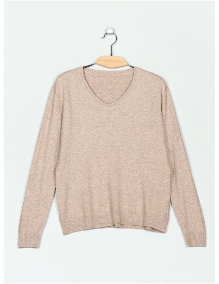 Oversized V-neck basic sweater