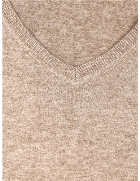 Oversized V-neck basic sweater