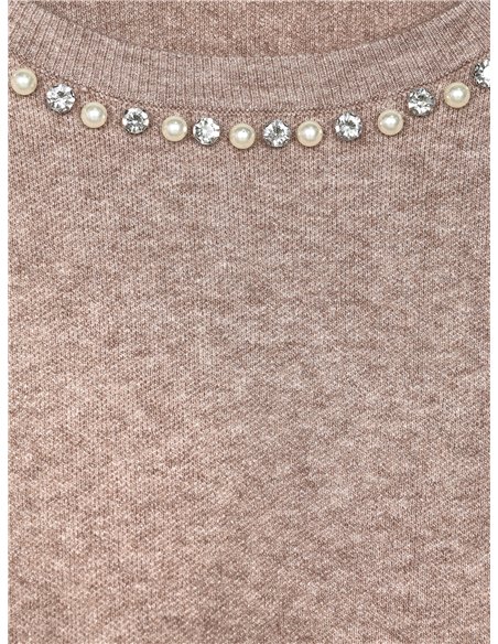 Round neck sweater with pearl beads
