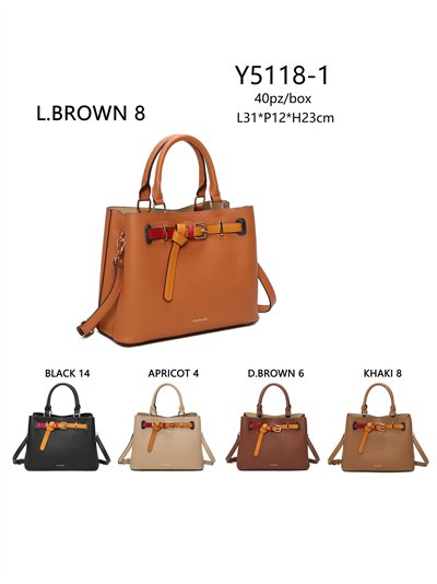 Bolso tote detalle hebilla