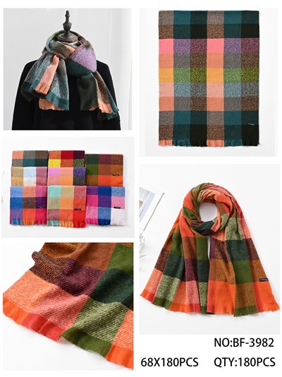 Bufanda cuadros desflecada 2