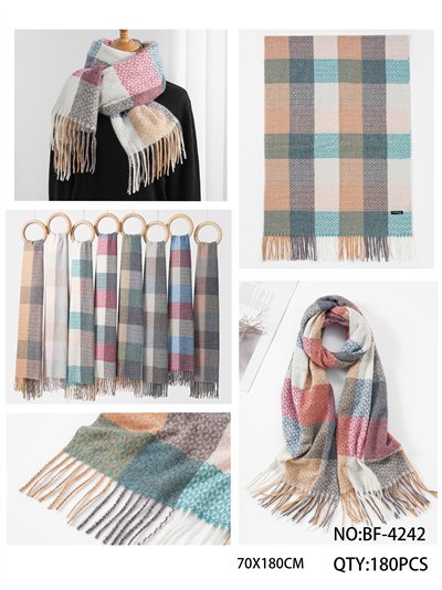 Bufanda cuadros flecos 2