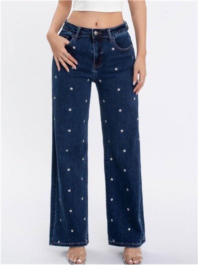 Jeans rectos florecitas bordadas