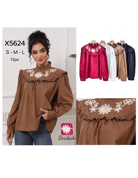 Blusa bordada floral volantes