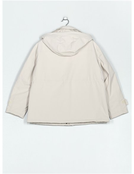 Anorak amplio capucha